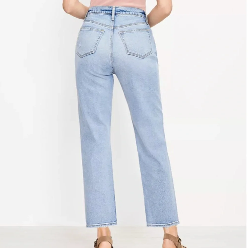 NEW LOFT The Curvy 90s Straight Leg Ankle Distressed Jean Light Indigo Size 25 - Picture 4 of 14